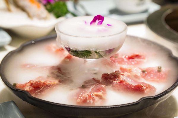 杭州腩潮鮮火鍋店口碑怎么樣？會(huì)給投資者帶來哪些支持呢？