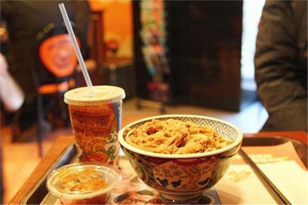 加盟吉野家多少錢(qián)