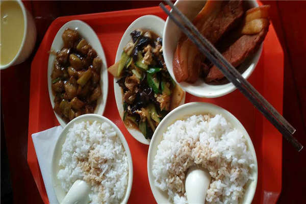 濟南八仟客快餐加盟費多少