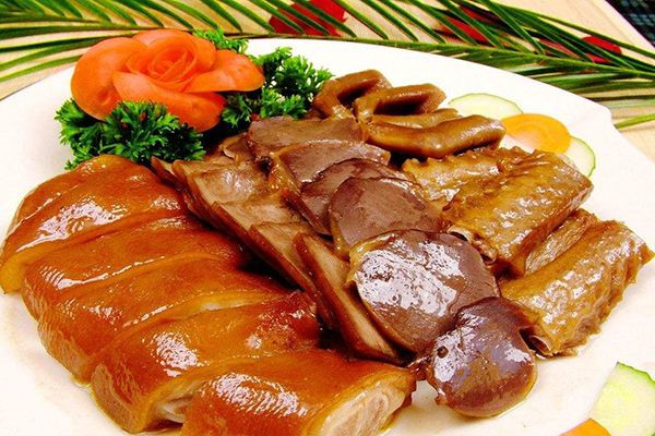 開一家紫燕百味雞
