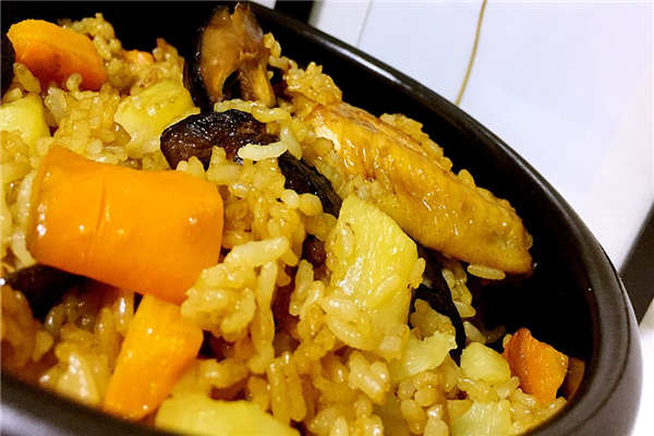 雞董燜飯口碑怎么樣