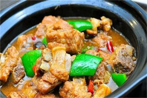福宇記黃燜雞米飯利潤多少
