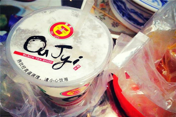 加盟歐吉奶茶店要多少錢