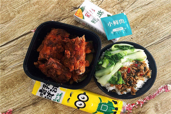 腱骨頭醬骨米飯加盟費多少