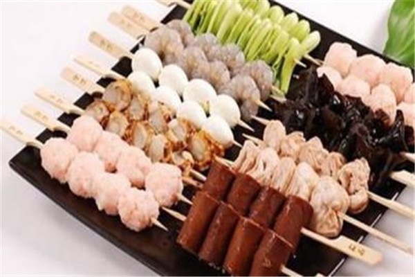 牛王閣串串香加盟費(fèi)多少