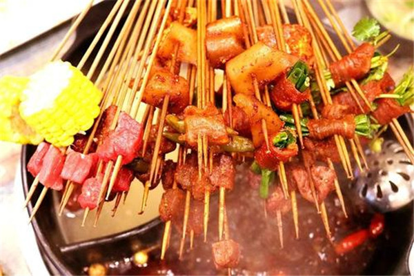 牛簽簽串串香騙局揭秘