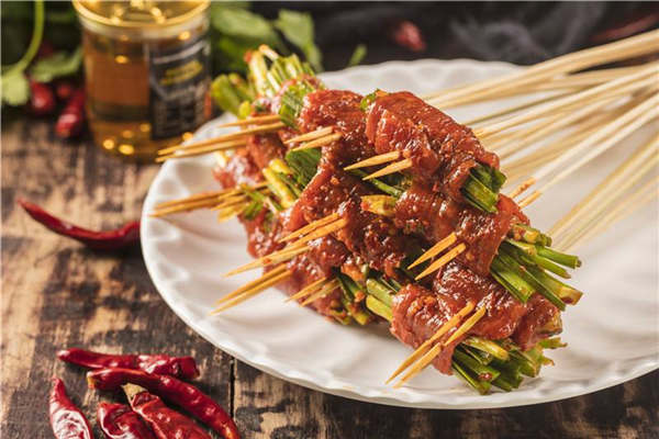 串舍串串香好吃嗎