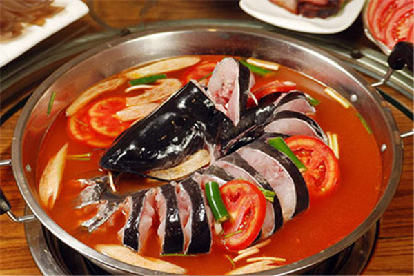 加盟李二鮮魚村需要多少錢