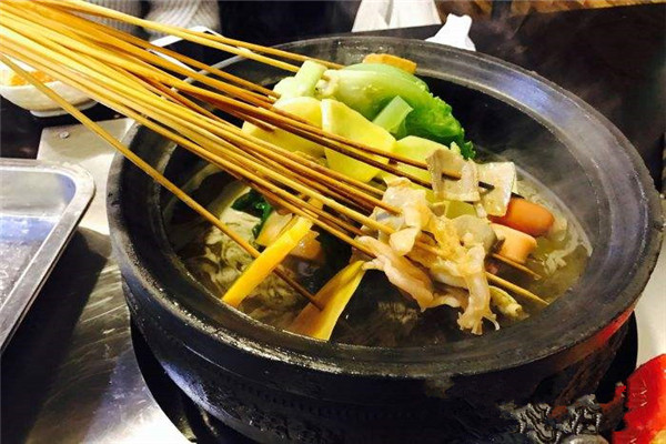 屋頭串串香加盟費(fèi)用