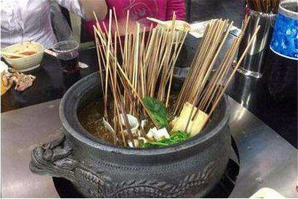 屋頭串串香加盟費(fèi)用