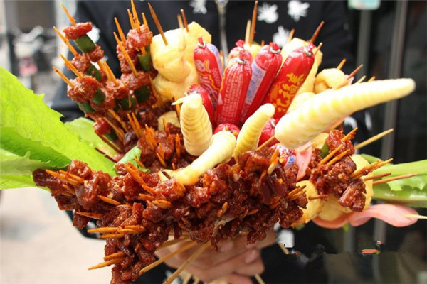 蜀神砂器串串香加盟費