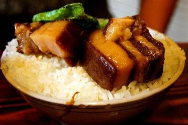 壹大碗鹵肉飯