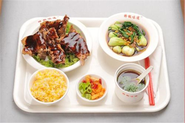 終極味道絕味排骨飯值得加盟嗎