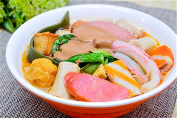 饞思儂麻辣燙加盟費多少