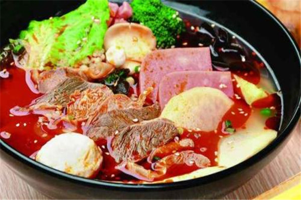 饞思儂麻辣燙加盟費多少