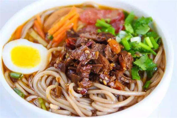 臻大碗牛肉粉加盟多少錢(qián)