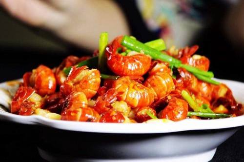 溢家鮮麻辣小海鮮