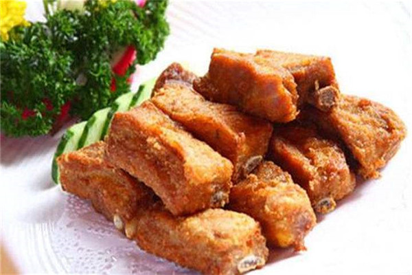 青島新懶漢排骨米飯加盟