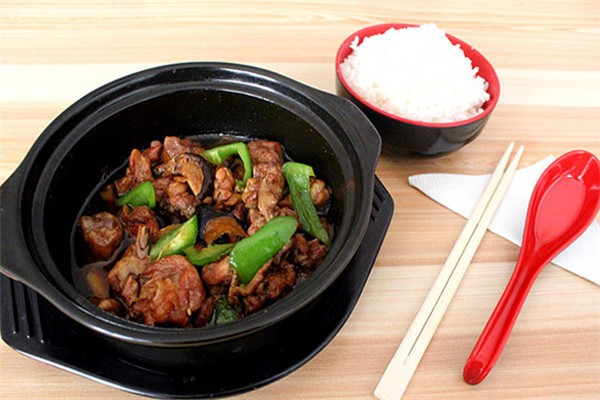 永郎黃燜雞米飯加盟騙局