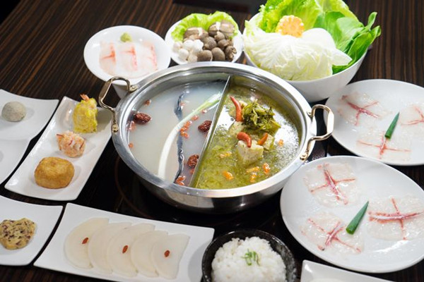 魚(yú)火火魚(yú)火鍋加盟