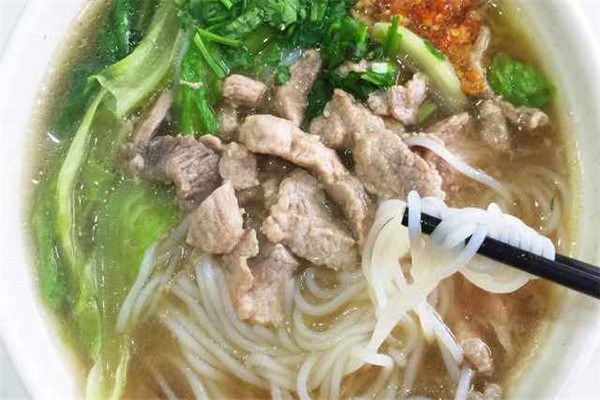加盟豬霸王粉店需要多少資金