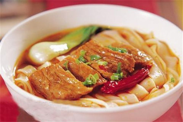 加盟豬霸王粉店需要多少資金