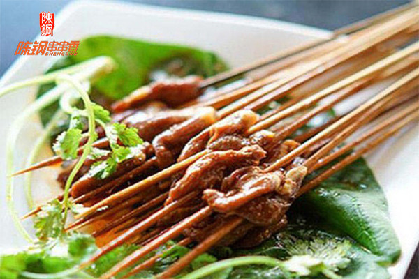陳鋼串串香