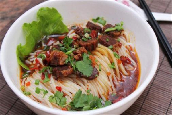 花溪飛碗牛肉粉加盟費多少