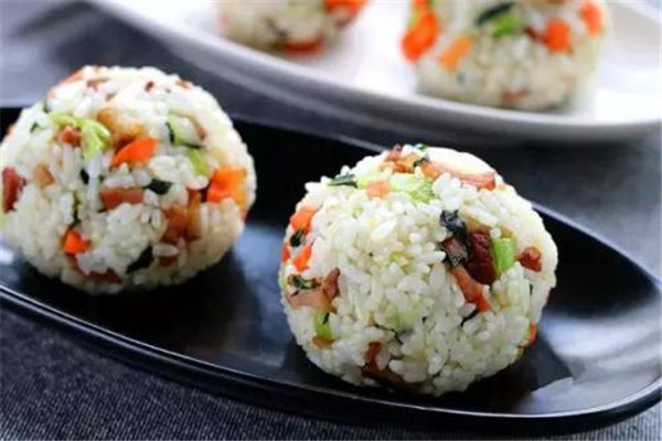 加盟一粒香飯團(tuán)的優(yōu)勢(shì)是什么