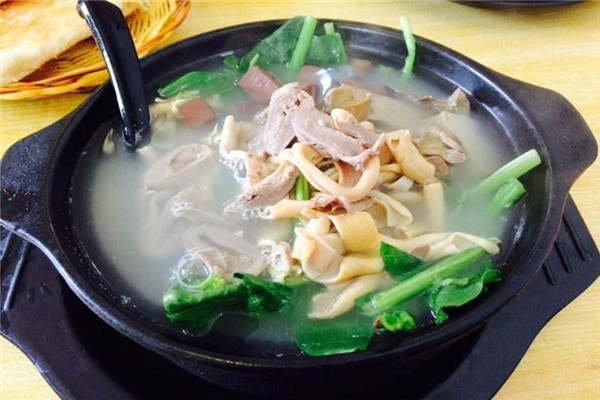 回味鴨血粉絲給加盟嗎