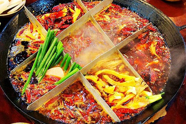 重慶紅九格火鍋加盟費