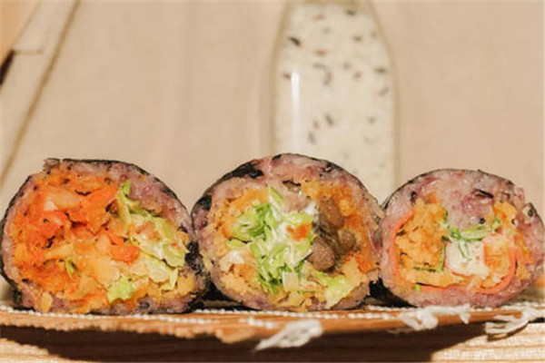 一捧飯團如何加盟