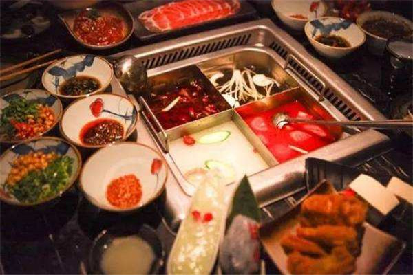 碟滋味火鍋加盟多少錢