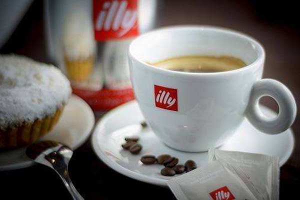 illy咖啡可以不需要加盟嗎