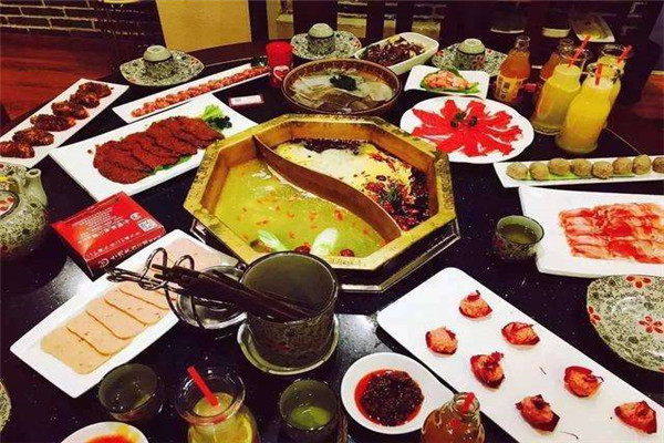 左庭右院鮮牛肉火鍋總部