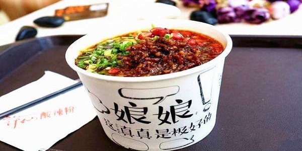 加盟許仙酸辣粉店能賺錢嗎