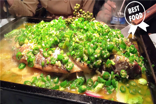 開烤魚店要幾個人