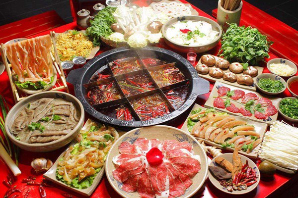 麻辣無情火鍋開店