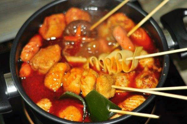 布辣格麻辣燙投資多少