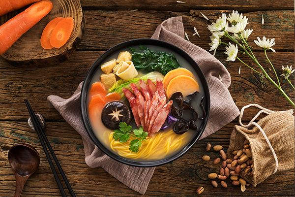 布辣格麻辣燙投資多少