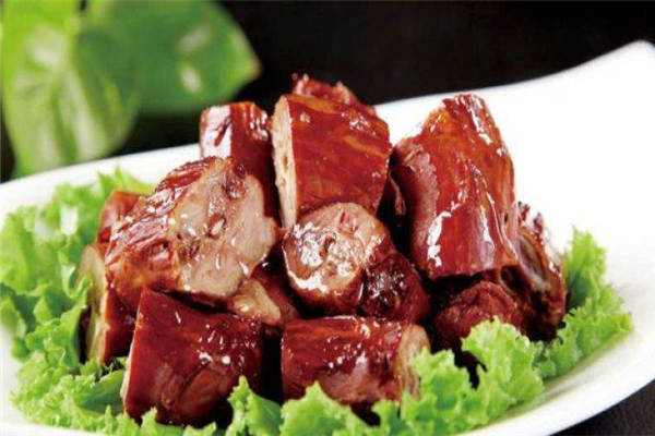 功夫王黑鳳爪掙錢嗎