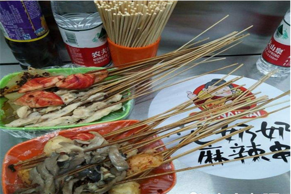 沈陽池奶奶麻辣串能賺多少錢