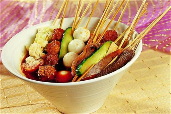 池奶奶麻辣串加盟多少錢(qián)
