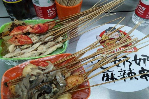 沈陽池奶奶麻辣串加盟多少錢