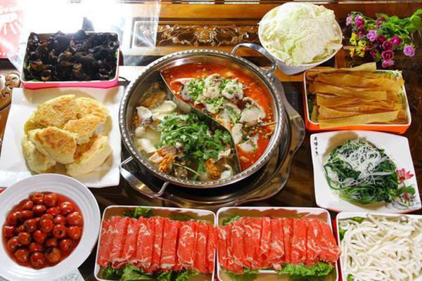 東灶魚頭火鍋可以加盟嗎
