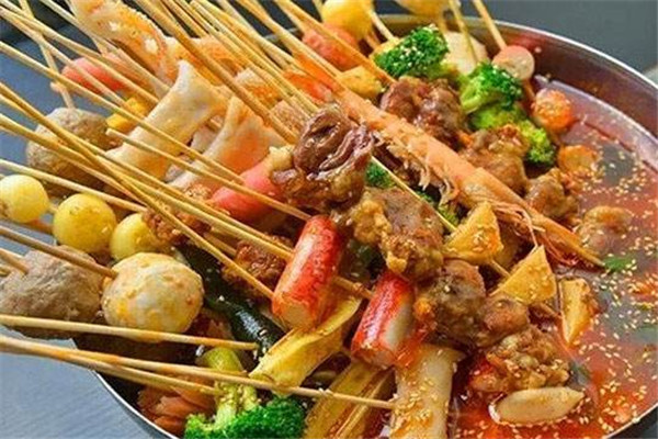 拾味香串串香實體店利潤如何