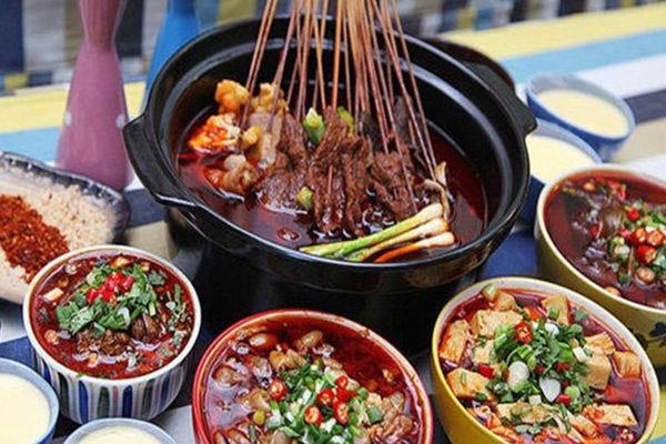 串門兒串串香串串香能賺錢