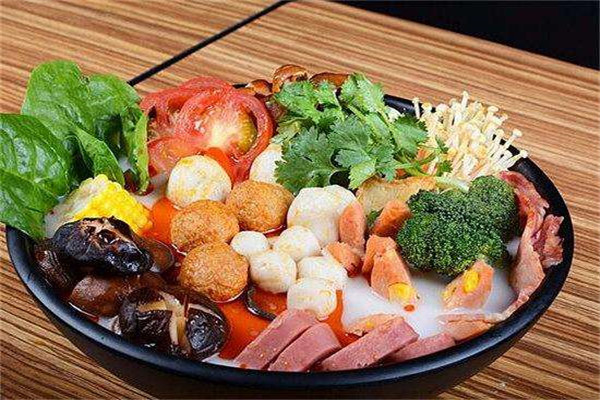 開個(gè)麻辣燙店大概要多少錢