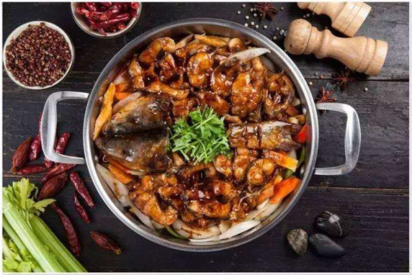 譚記三汁燜鍋