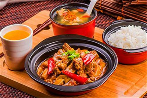 張吉記砂鍋飯總部在哪